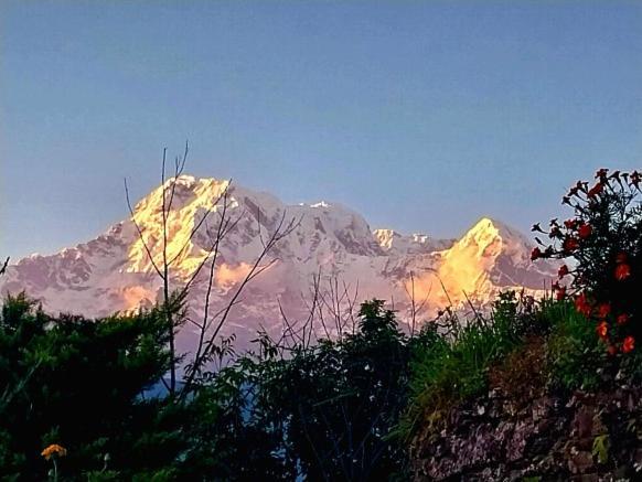 Himalayan Deurali Resort Pokhara Dış mekan fotoğraf