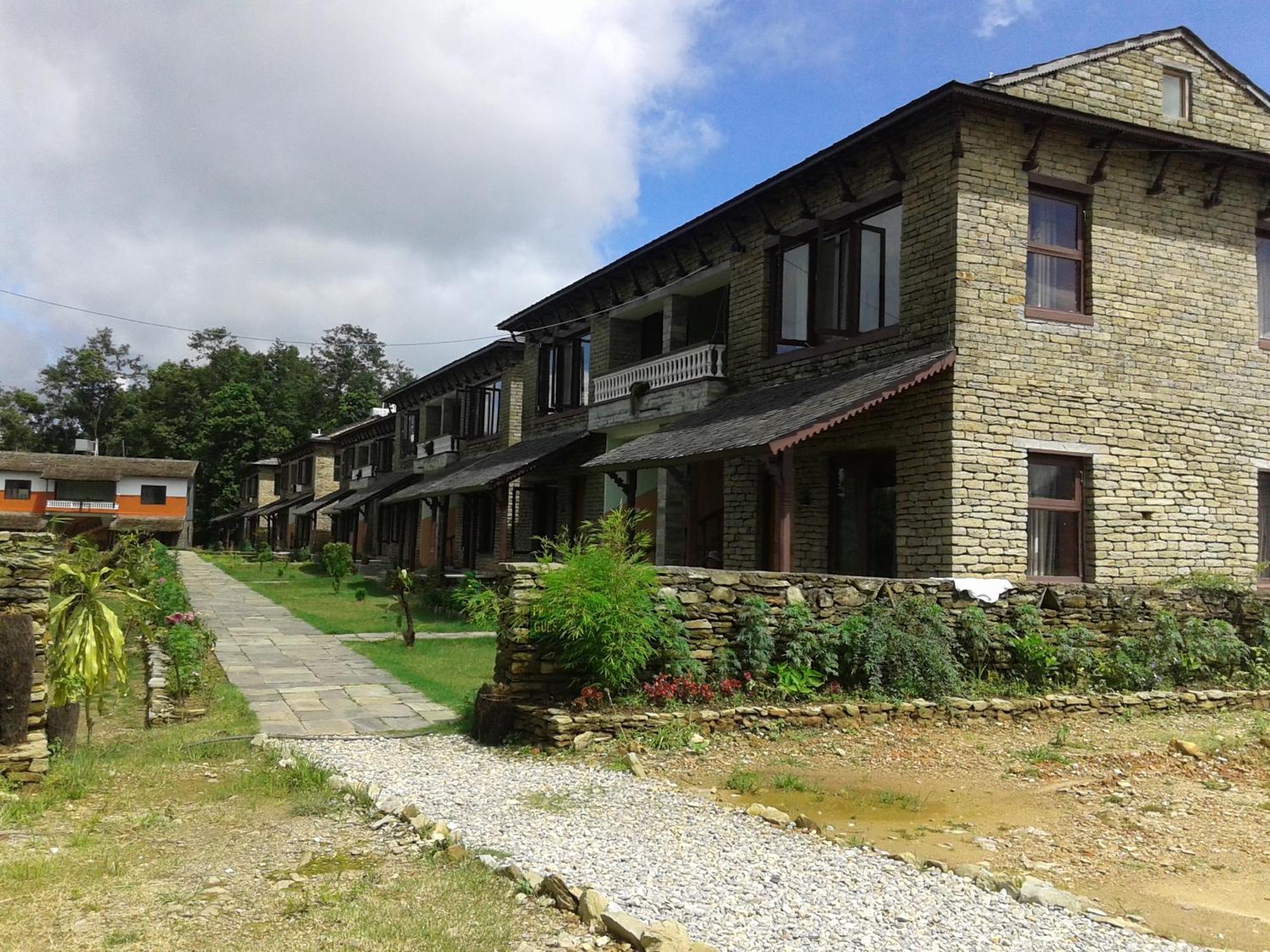 Himalayan Deurali Resort Pokhara Dış mekan fotoğraf
